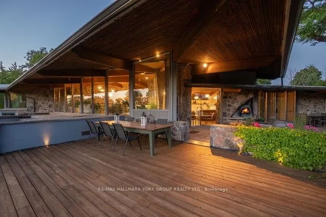 Detached Home For Sale | N12837050