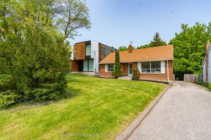 104  Highland Park  Boulevard, Markham, ON L3T 1B7