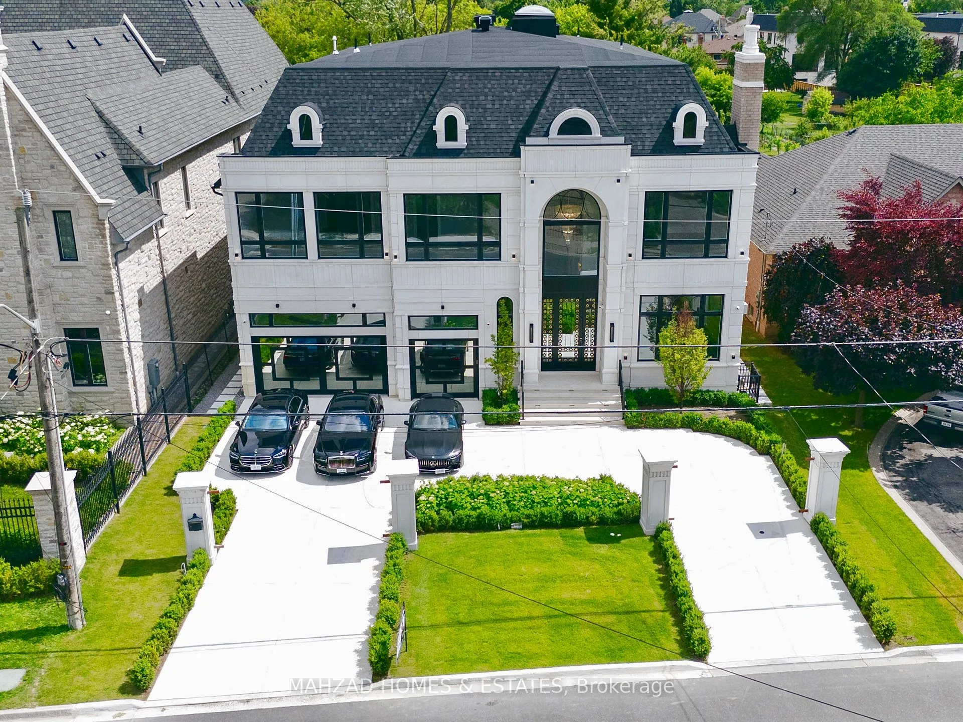 Detached Home For Sale | N12843164