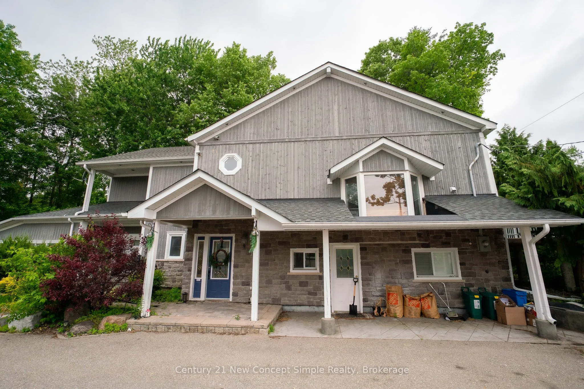 Detached Home For Sale | N12866490