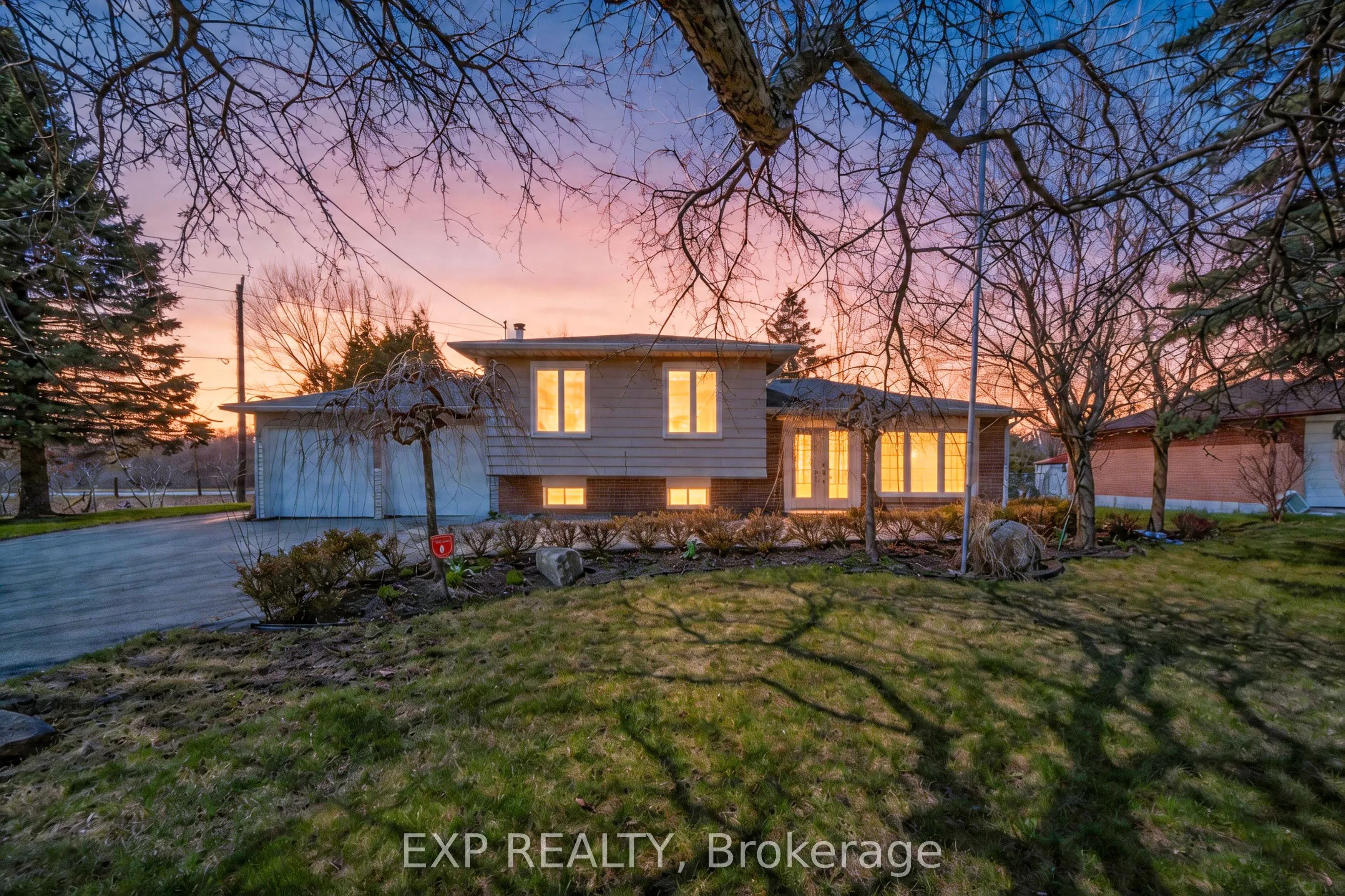 Detached Home For Sale | N12868340