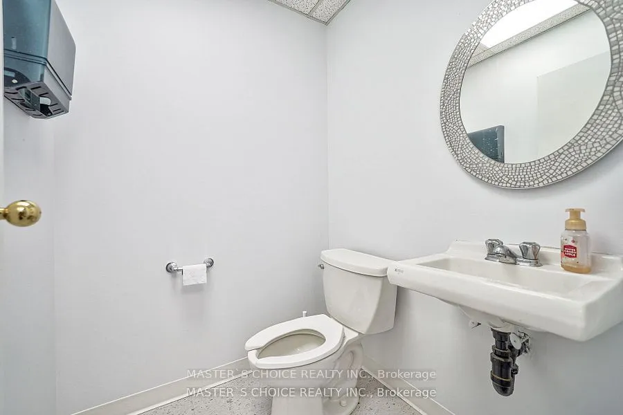 Office For Lease | N12869340