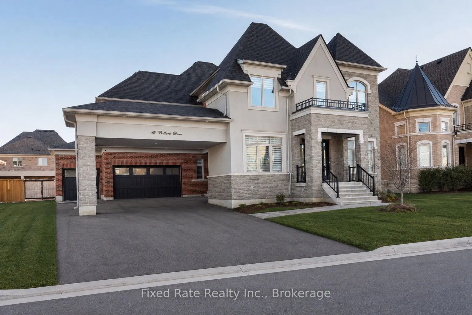 Detached Home For Sale | N12877124