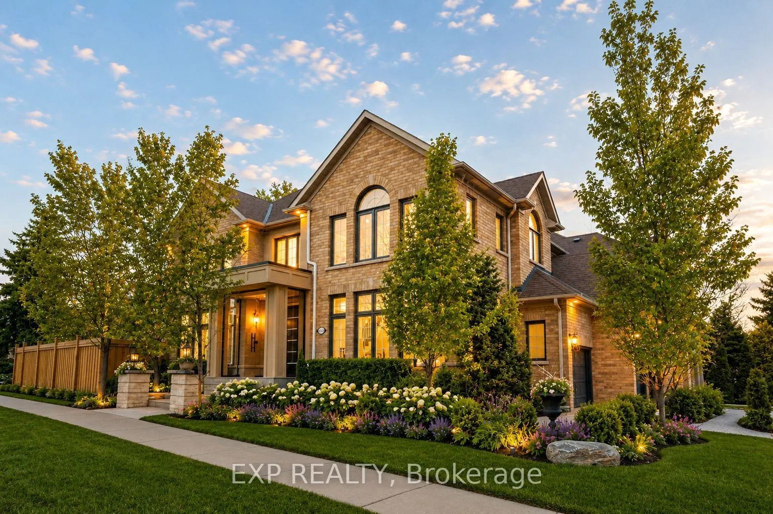 Detached Home For Sale | N12878074