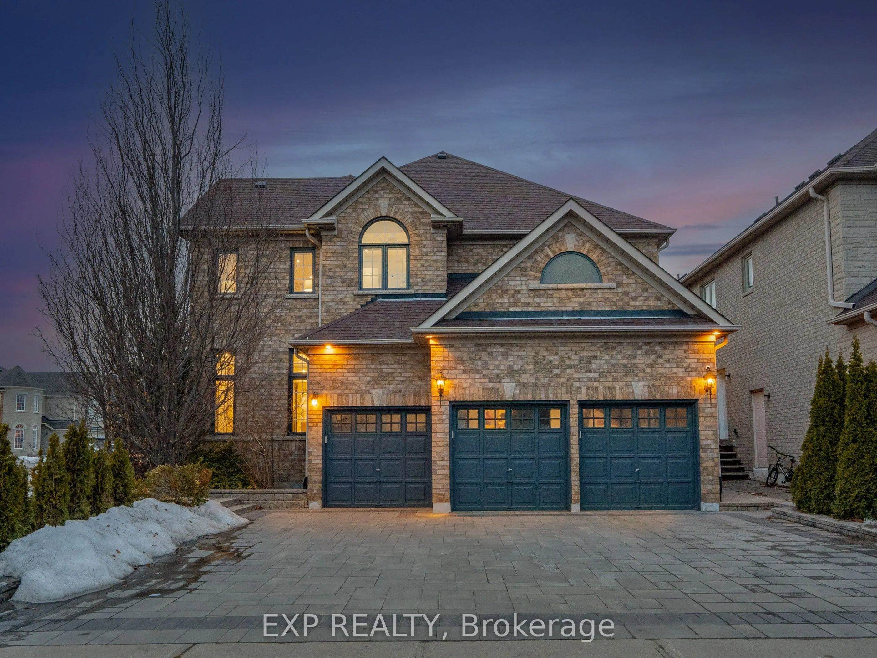 Detached Home For Sale | N12878074
