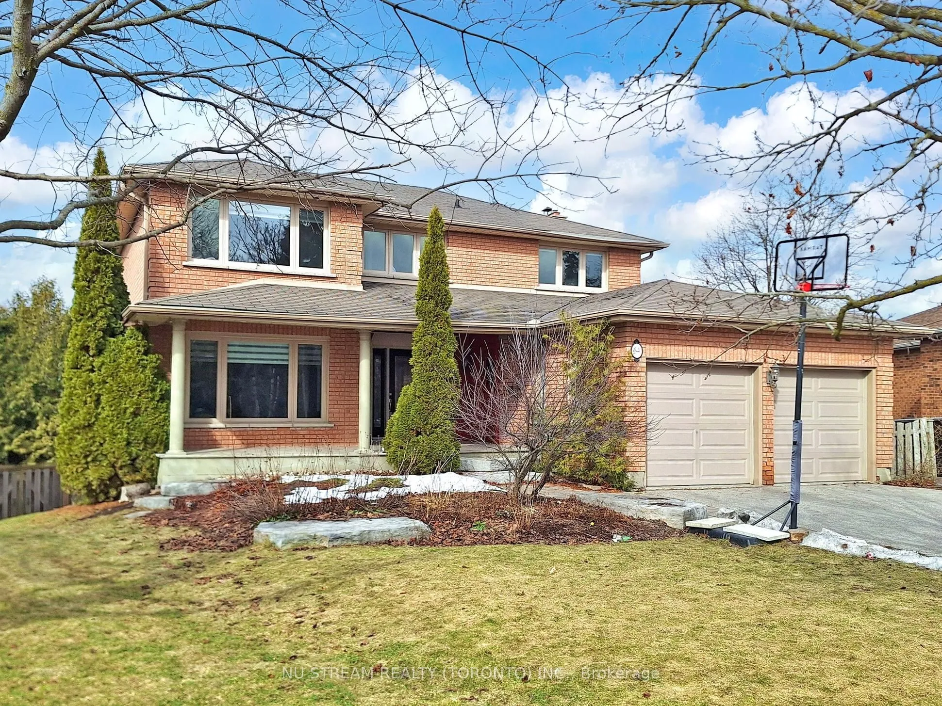 Detached Home For Sale | N12880590
