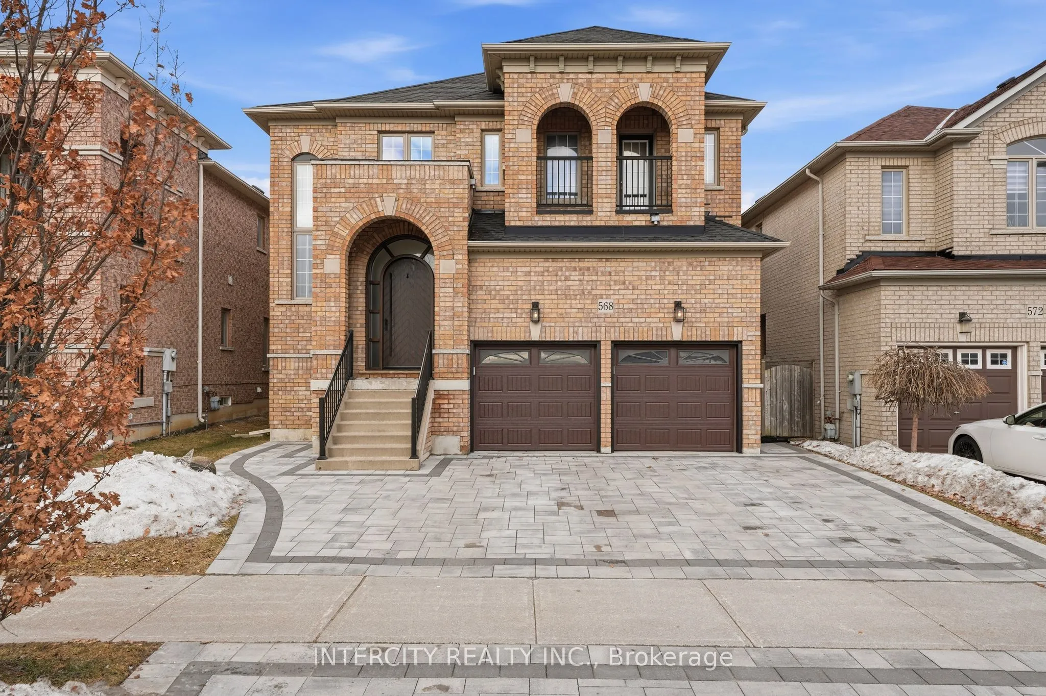 Detached Home For Sale | N12884160