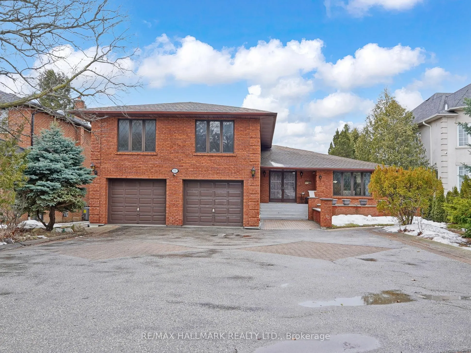 Detached Home For Sale | N12890154