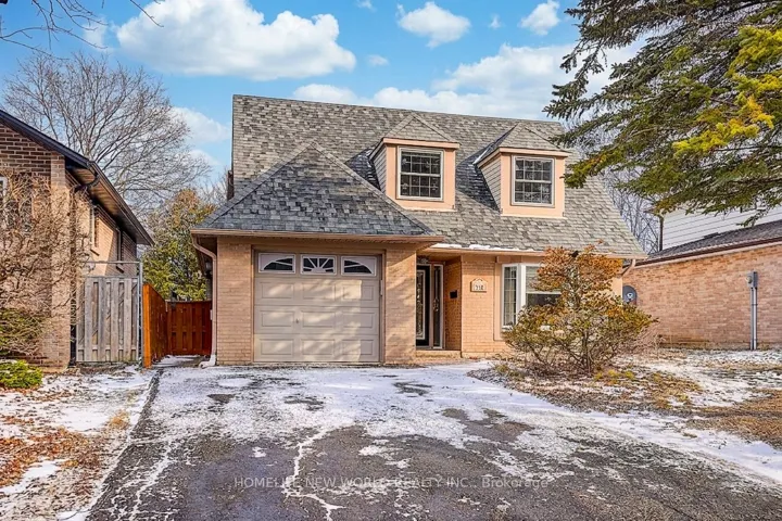 715  Irwin  Crescent, Newmarket, ON L3Y 5A4