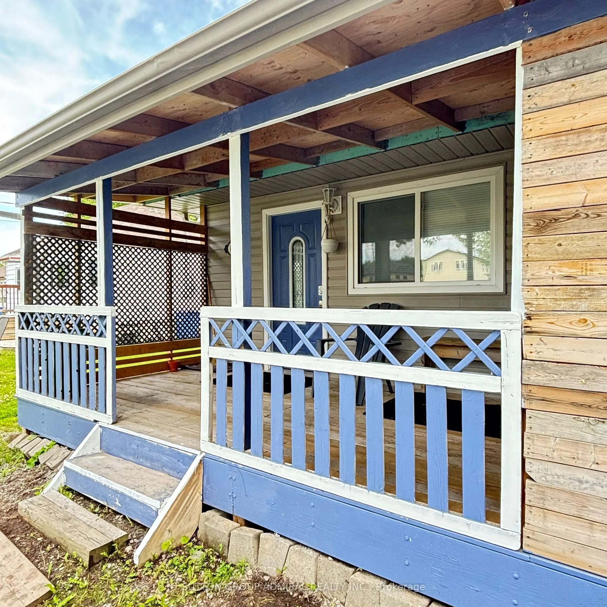 Detached Home For Sale | N12910312