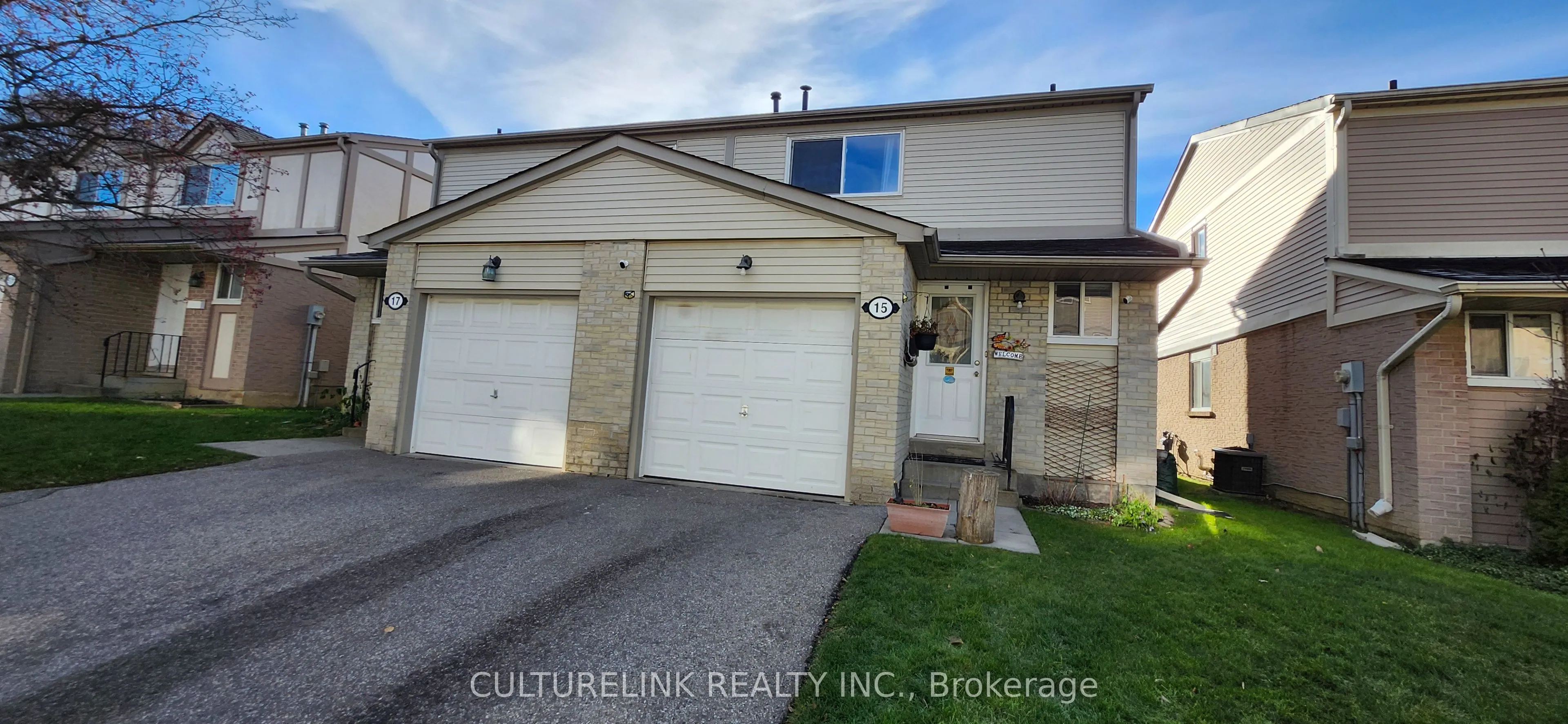 Semi-Detached Home For Lease | N12912344