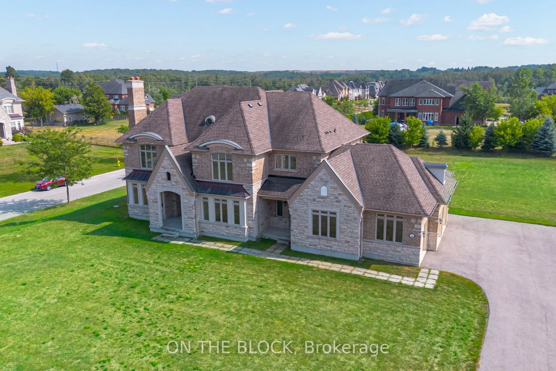 Detached Home For Sale | N12912874
