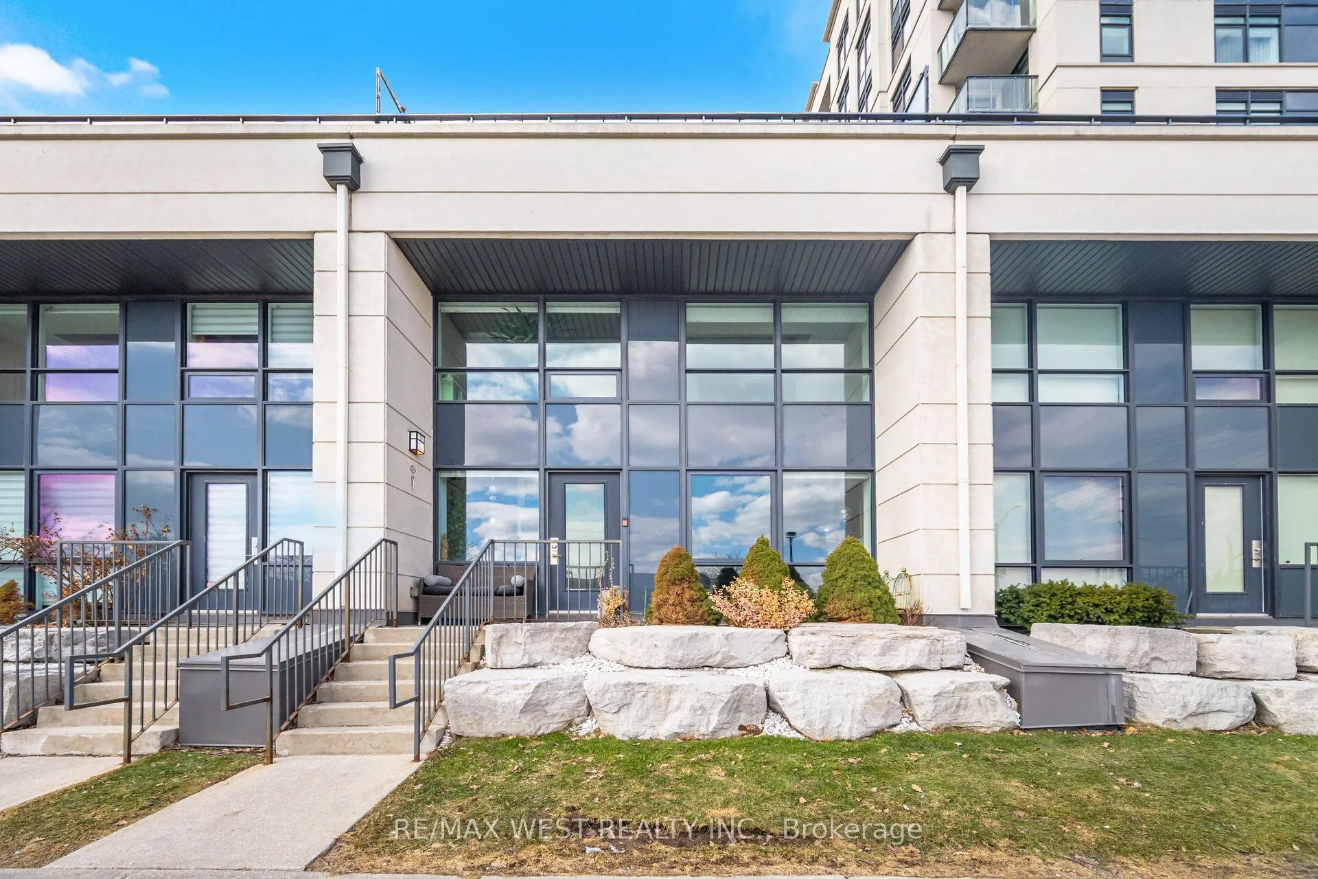 Property For Sale | N12919048