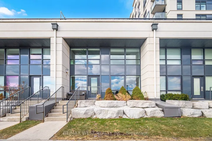 12  Woodstream  Boulevard, Vaughan, ON L4L 8C3