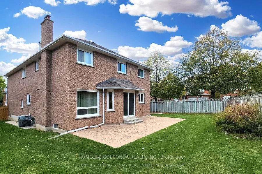 Detached Home For Lease | N12919086