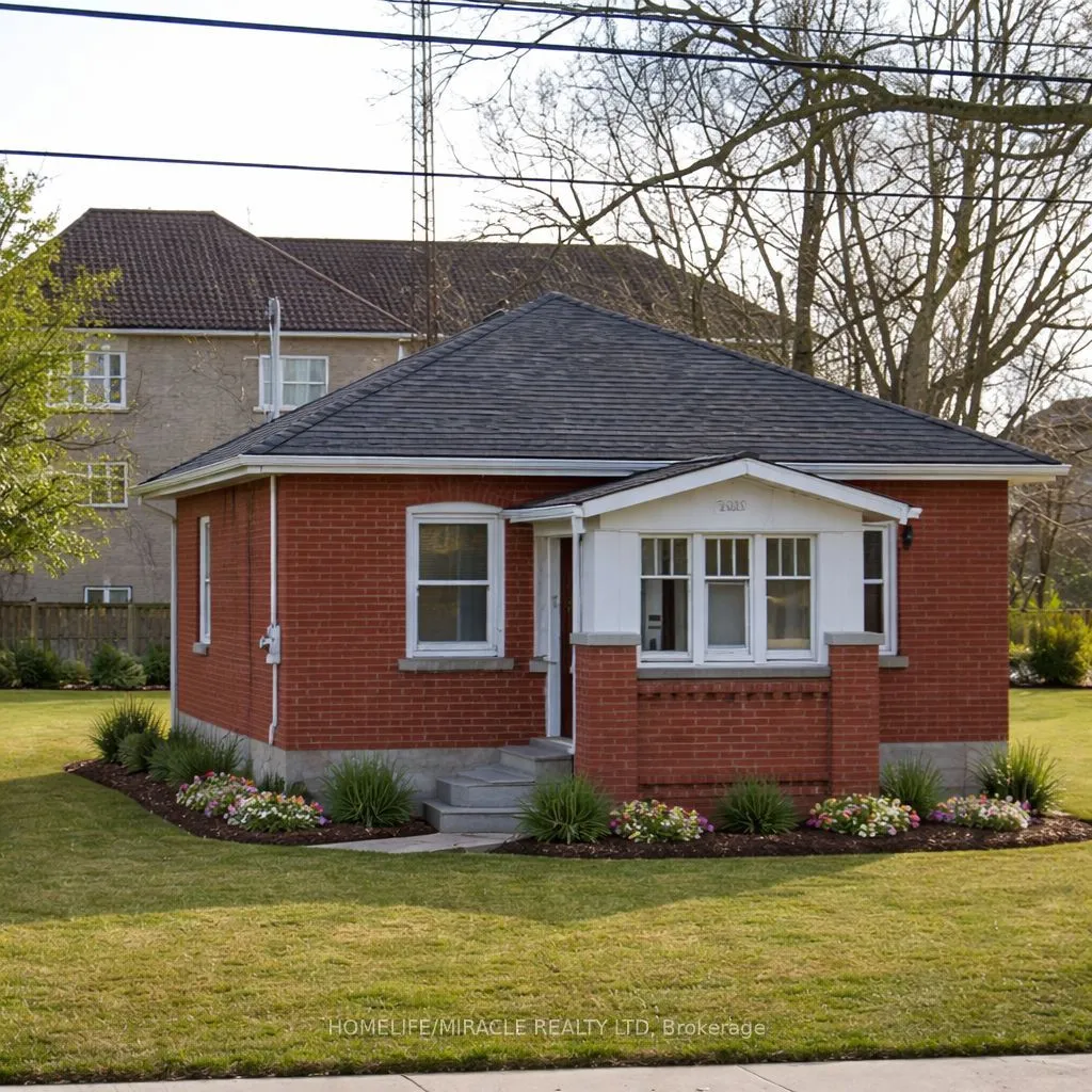 Detached Home For Lease | N12922014