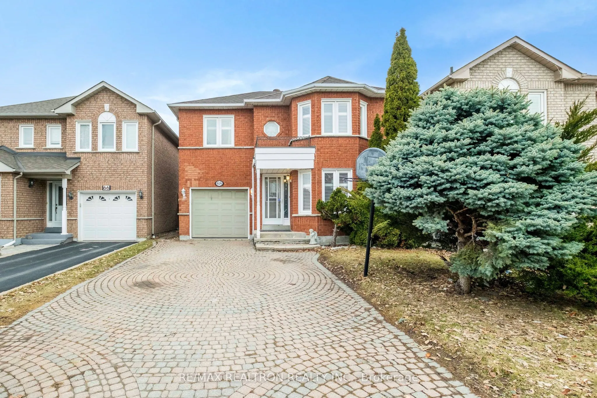 Detached Home For Sale | N12931218