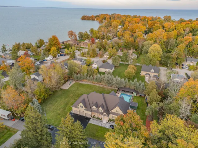 3965  Algoma  Avenue, Innisfil, ON L9S 2M1