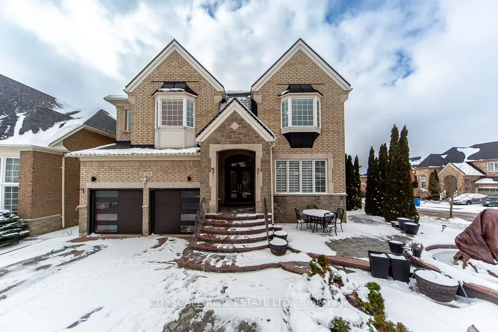 Detached Home For Sale | N12940594