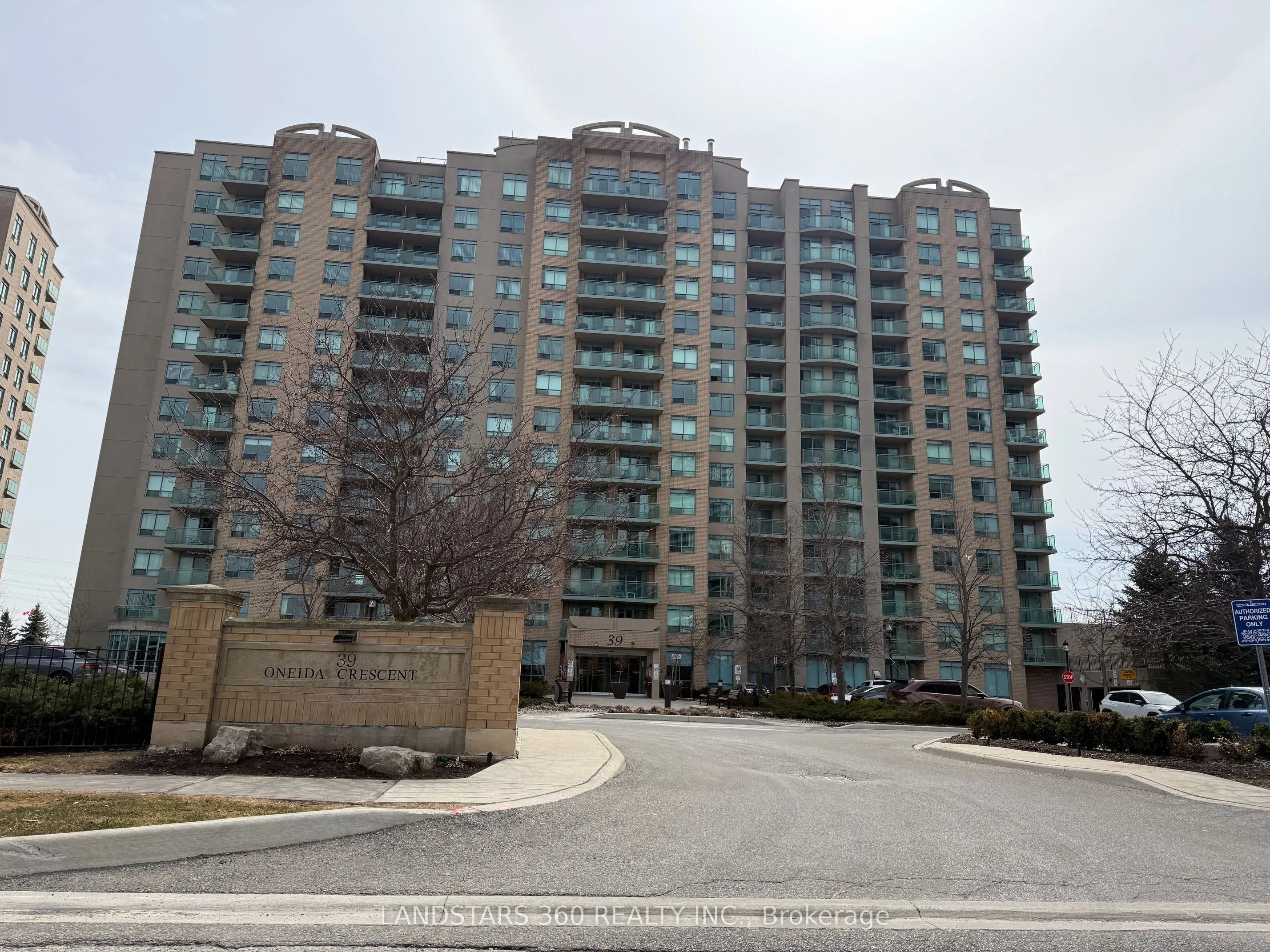 Property For Sale | N12943106