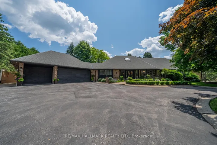 3 Marilyn Avenue, Whitchurch-stouffville, ON L4A 2C8