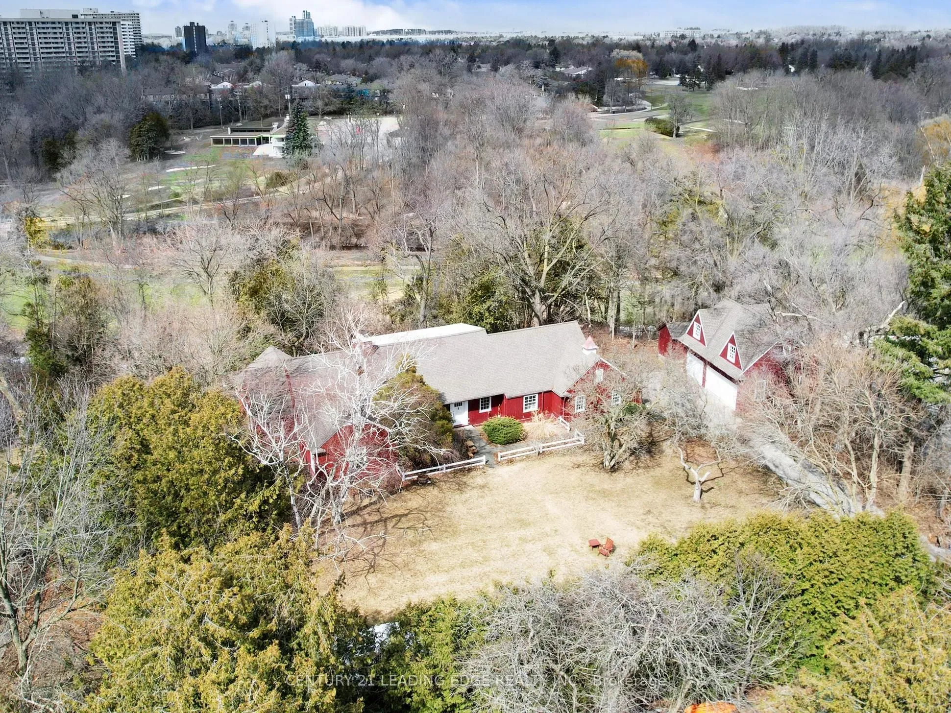 Detached Home For Sale | N12952184