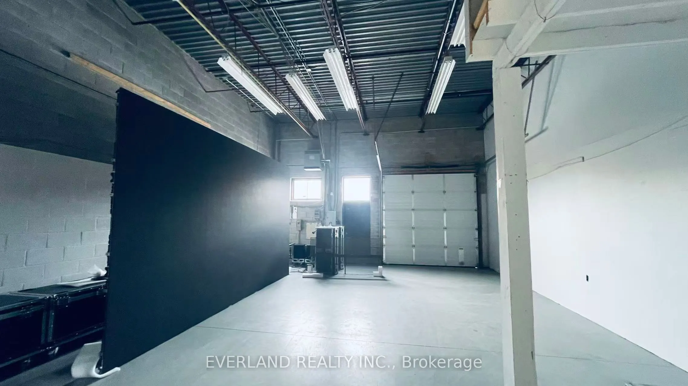 Industrial Property For Lease | N12952808