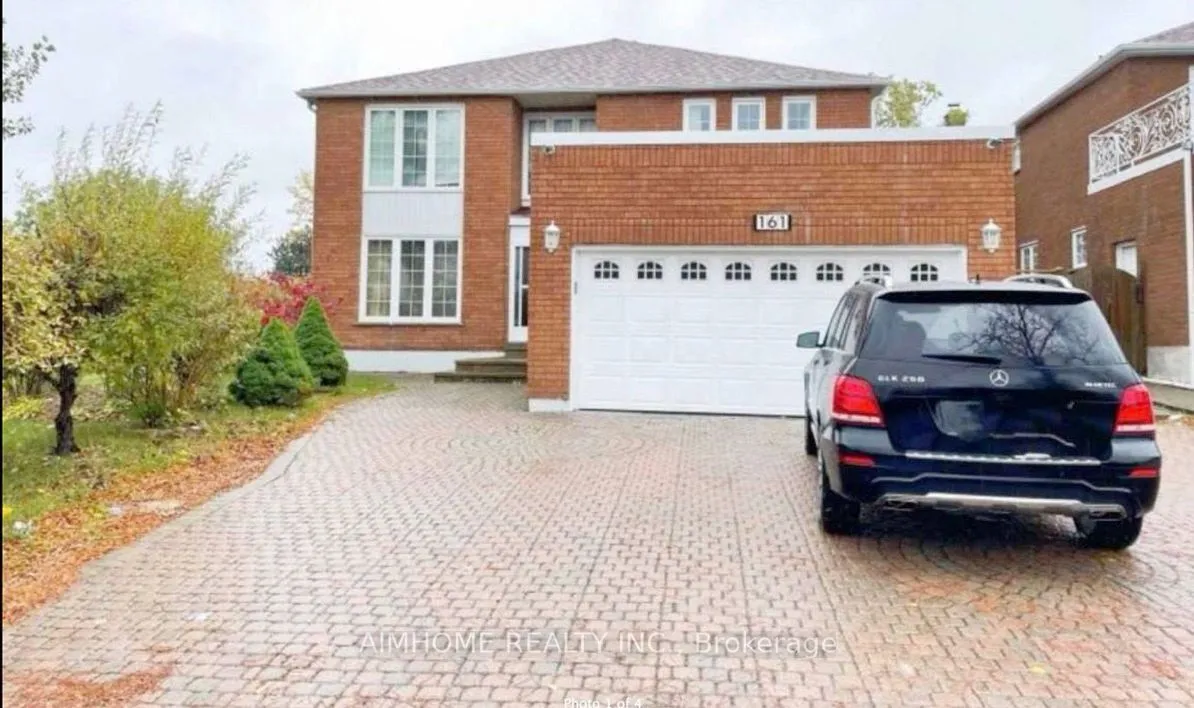 Detached Home For Lease | N12954526