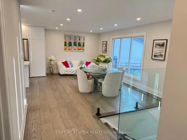 31  Sir Caradoc  Place, Markham, ON L3P 2X5