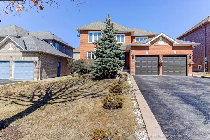 80  Lois  Drive, Vaughan, ON L4H 1H8