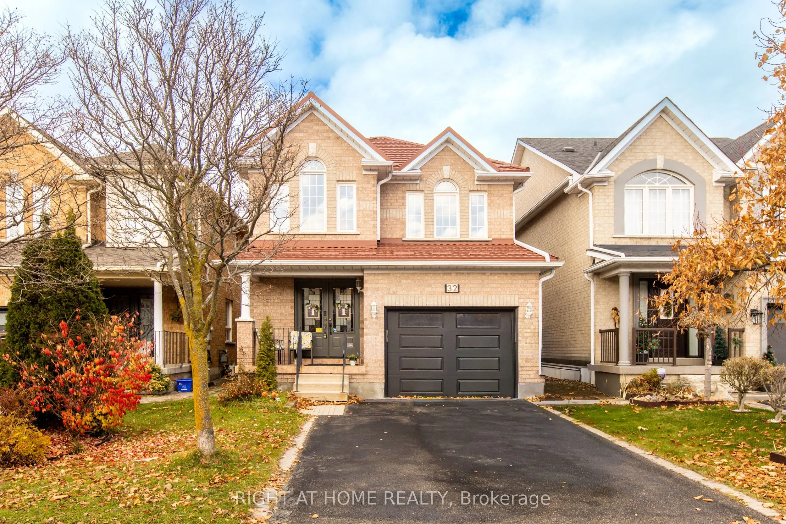 Detached Home For Sale | N12957100
