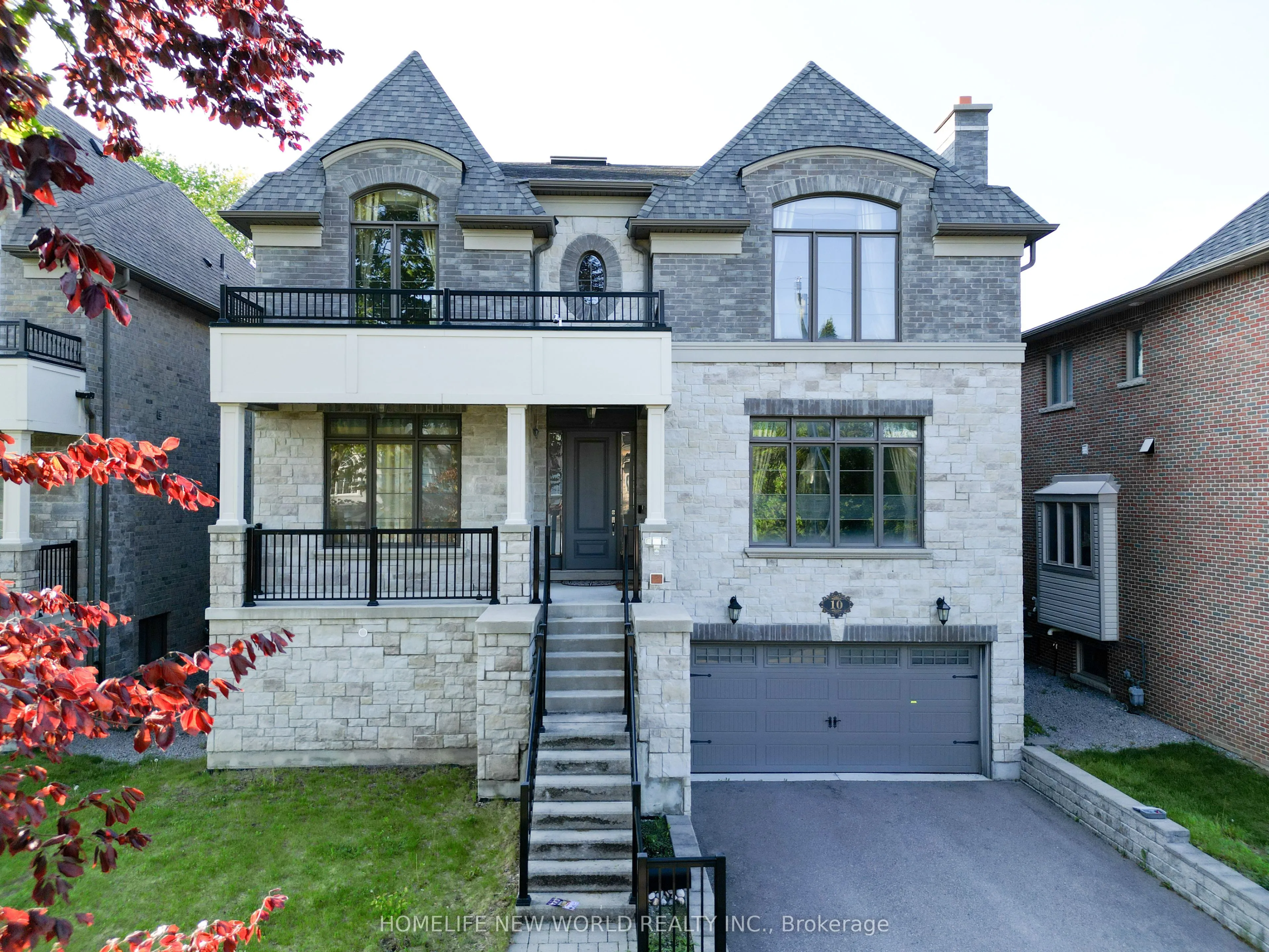 Detached Home For Sale | N12958984