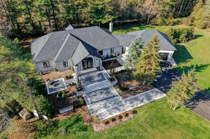 2  Gooseberry  Lane, Uxbridge, ON L9P 1X2