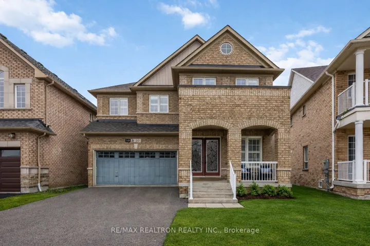 10  Dovetail  Drive, Richmond Hill, ON L4E 5B1