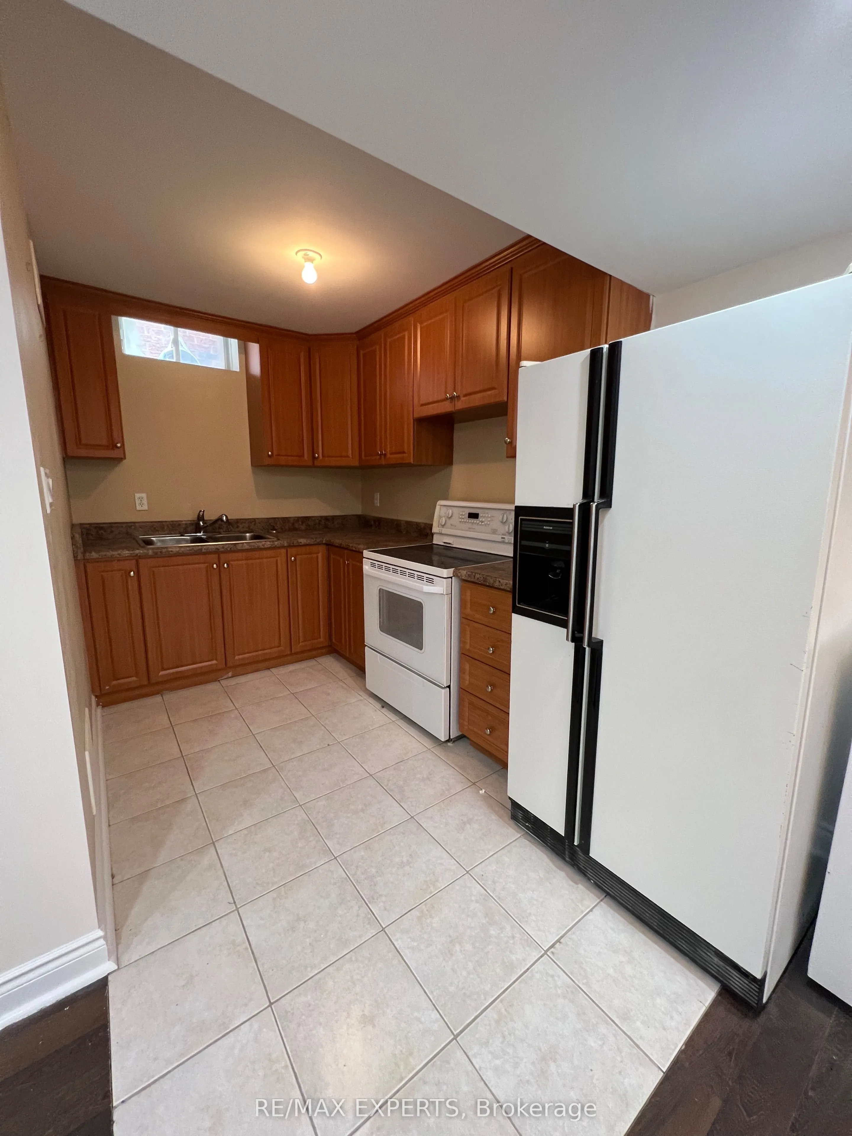 Detached Home For Lease | N12962180