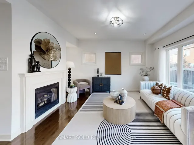 25  Fieldflower  Crescent, Richmond Hill, ON L4E 5E9