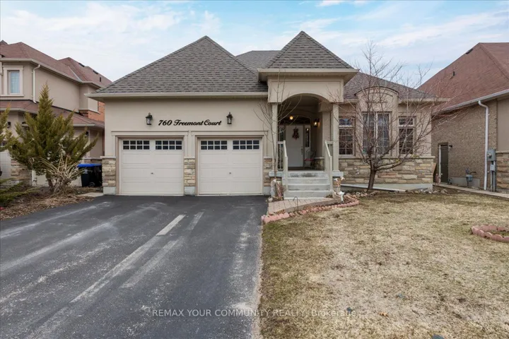 760  Freemont  Court, Innisfil, ON L9S 0K4