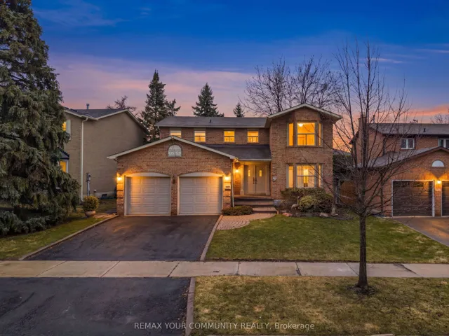 42  Houseman  Crescent, Richmond Hill, ON L4C 7R8