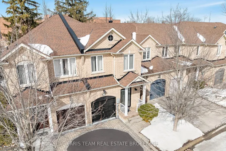 272  Tom Taylor  Crescent, Newmarket, ON L3X 3E8