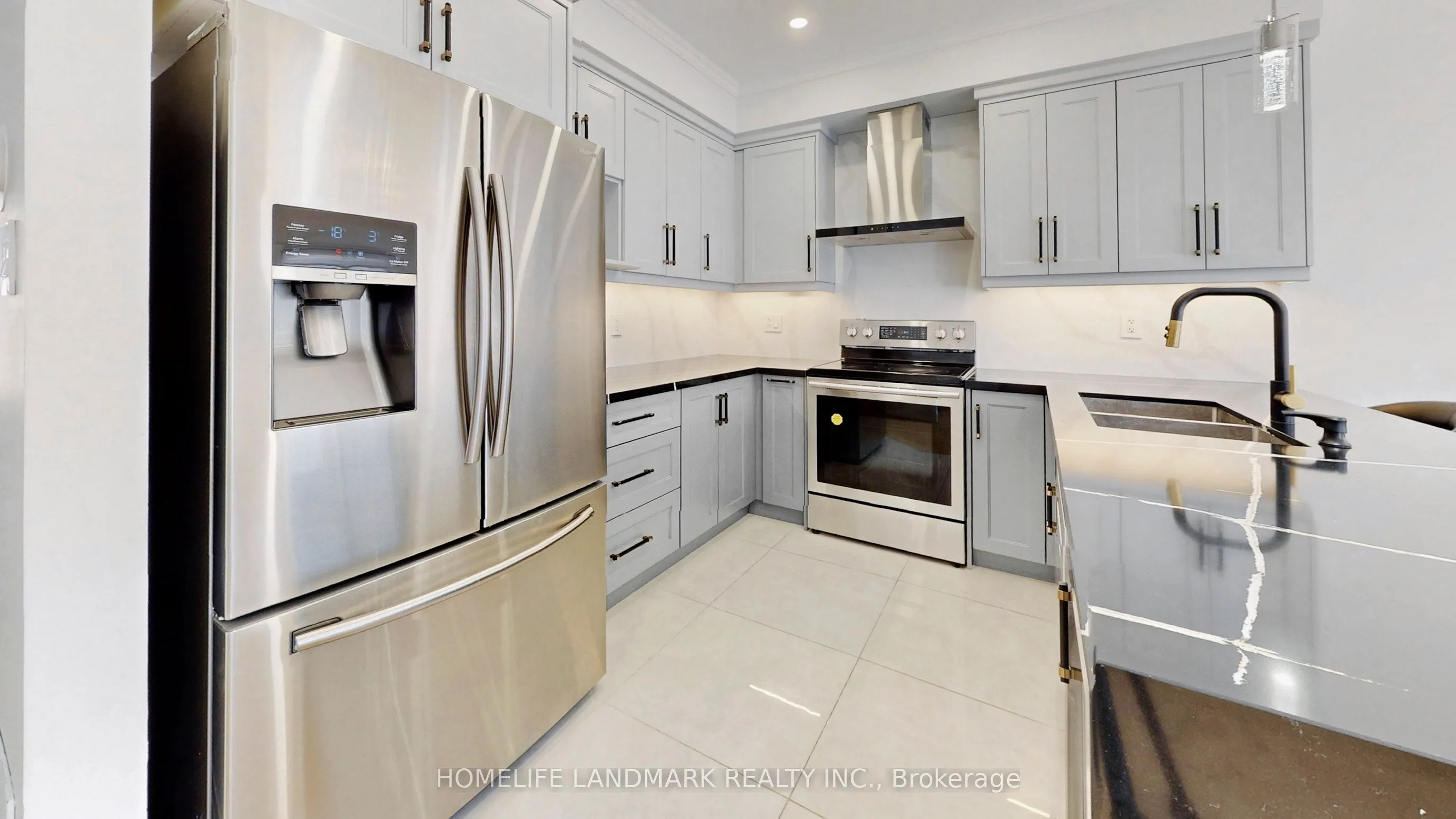 Semi-Detached Home For Sale | N12980506