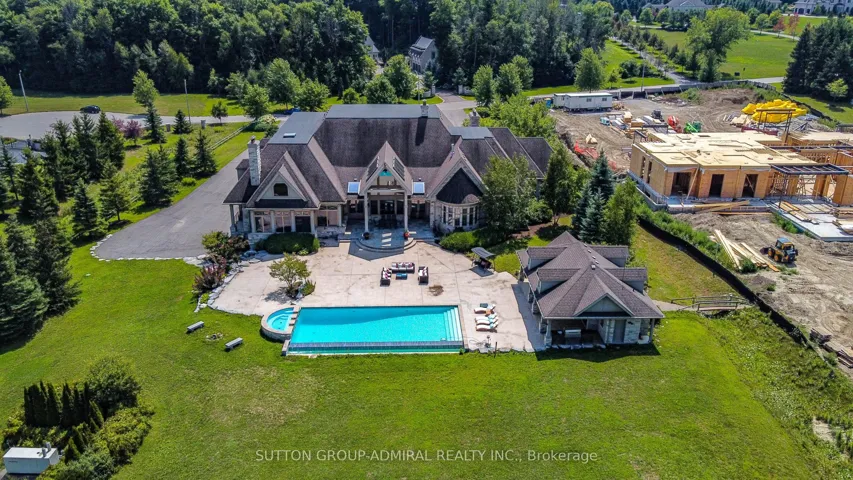 66  Scotch Valley  Drive, King, ON L7B 1L9