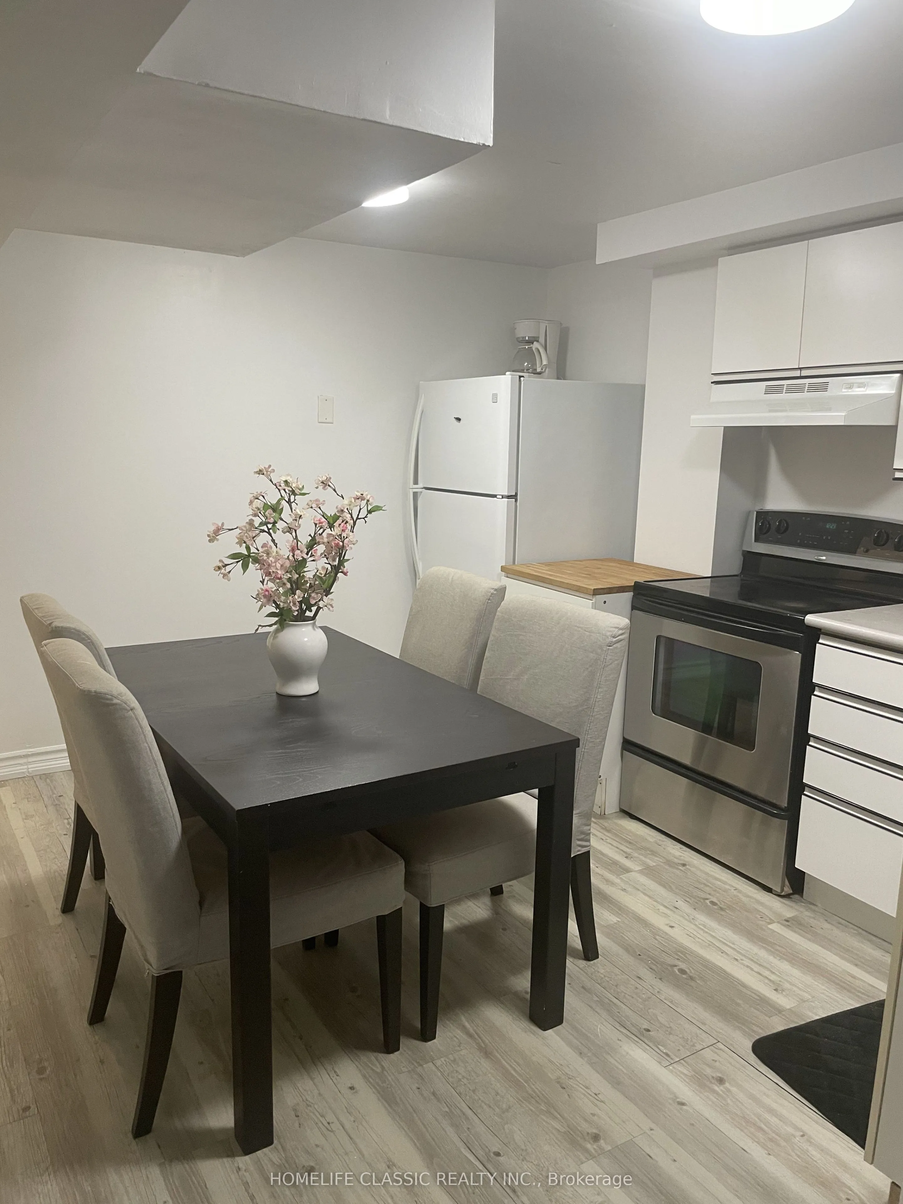 Semi-Detached Home For Lease | N12988694