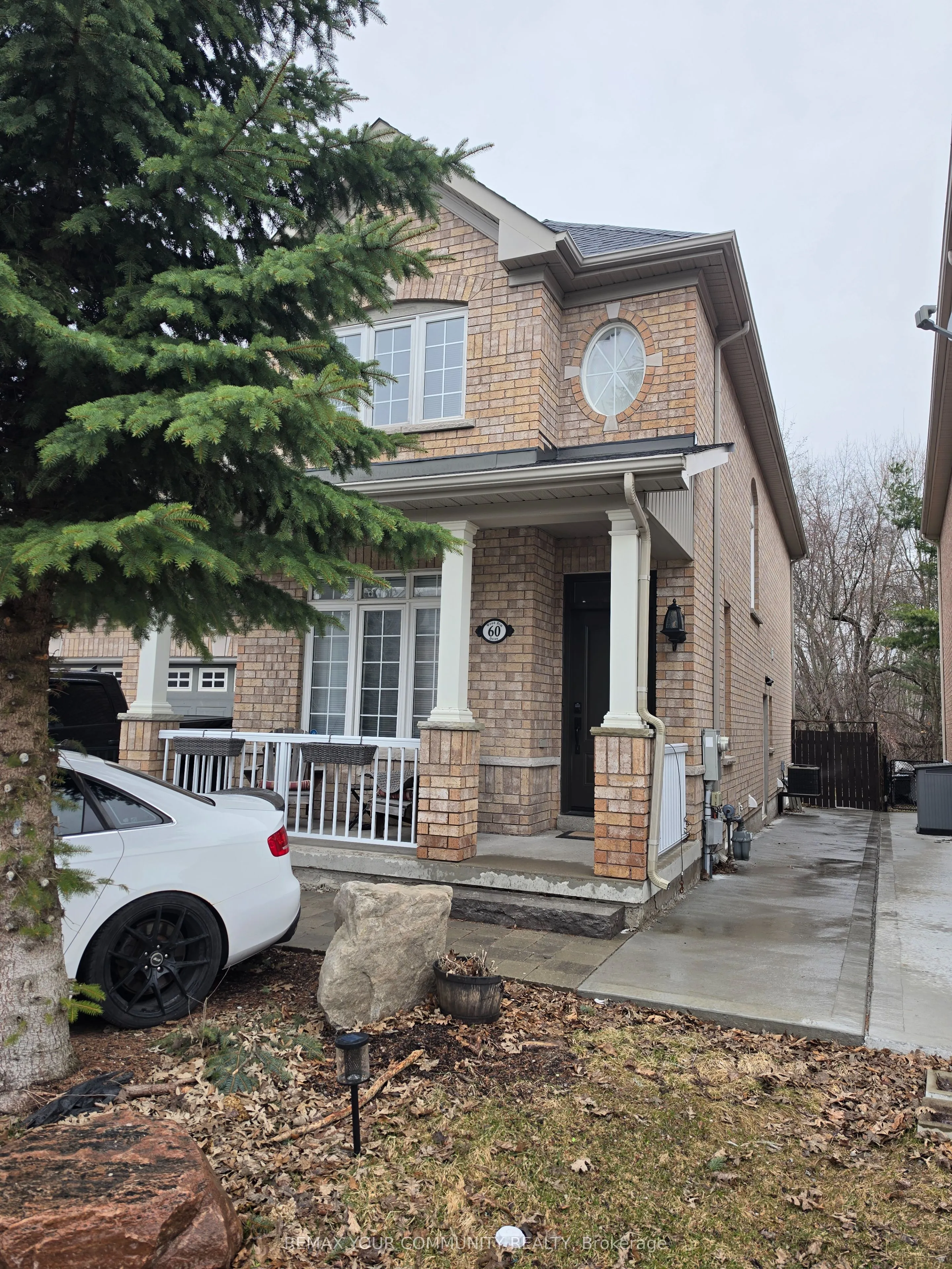 Semi-Detached Home For Lease | N12990588