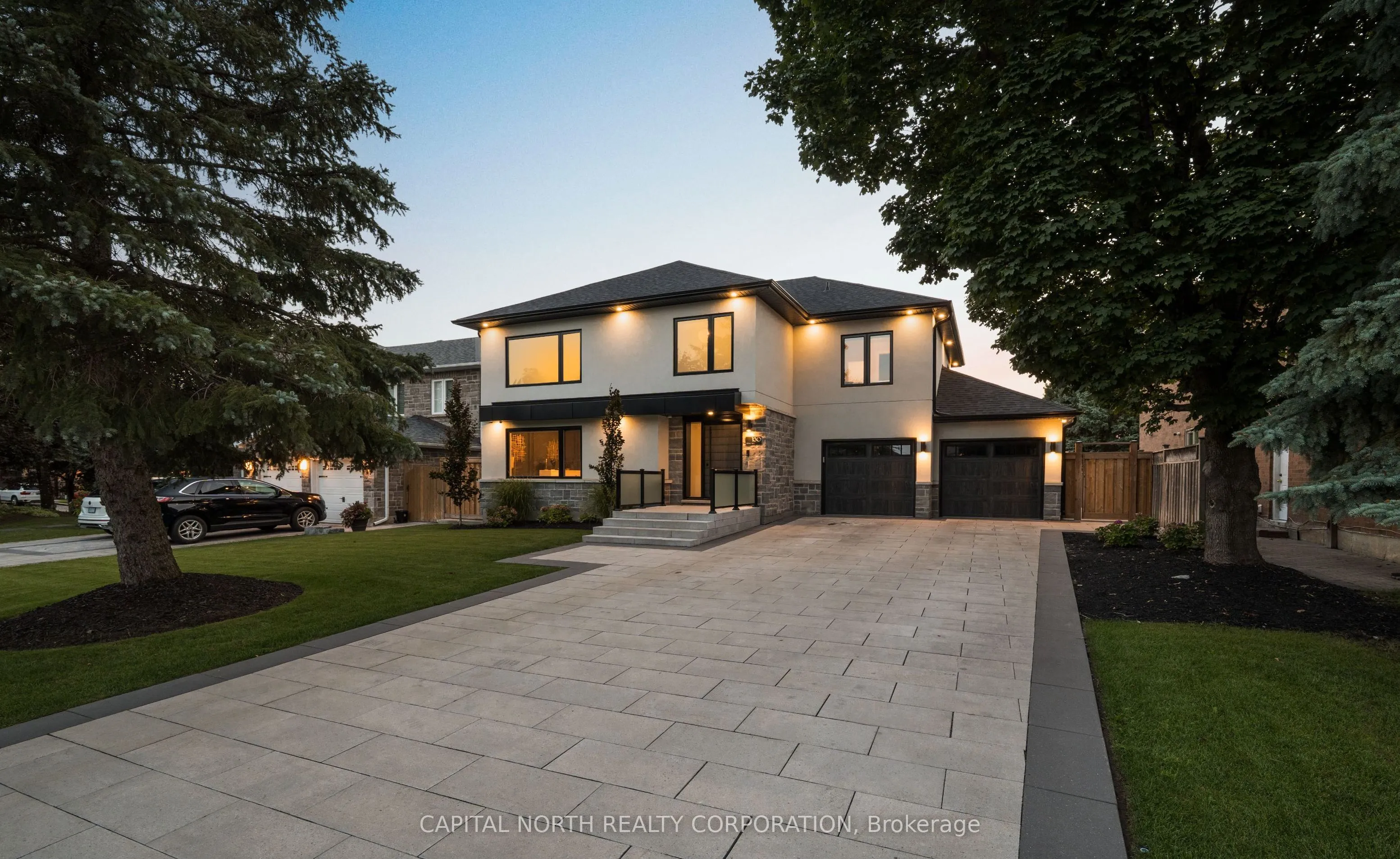 Detached Home For Sale | N12996232