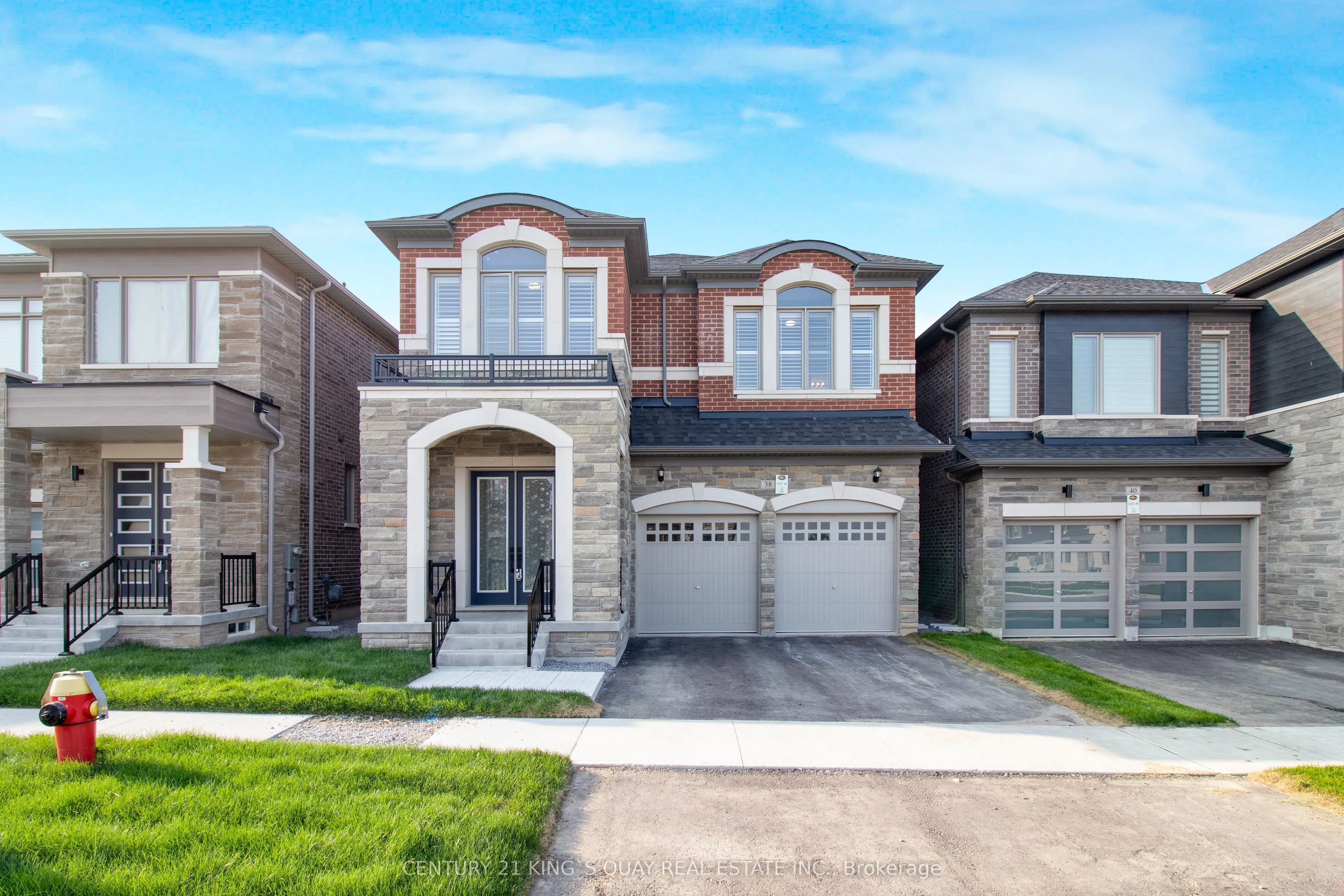 Detached Home For Sale | N13001374