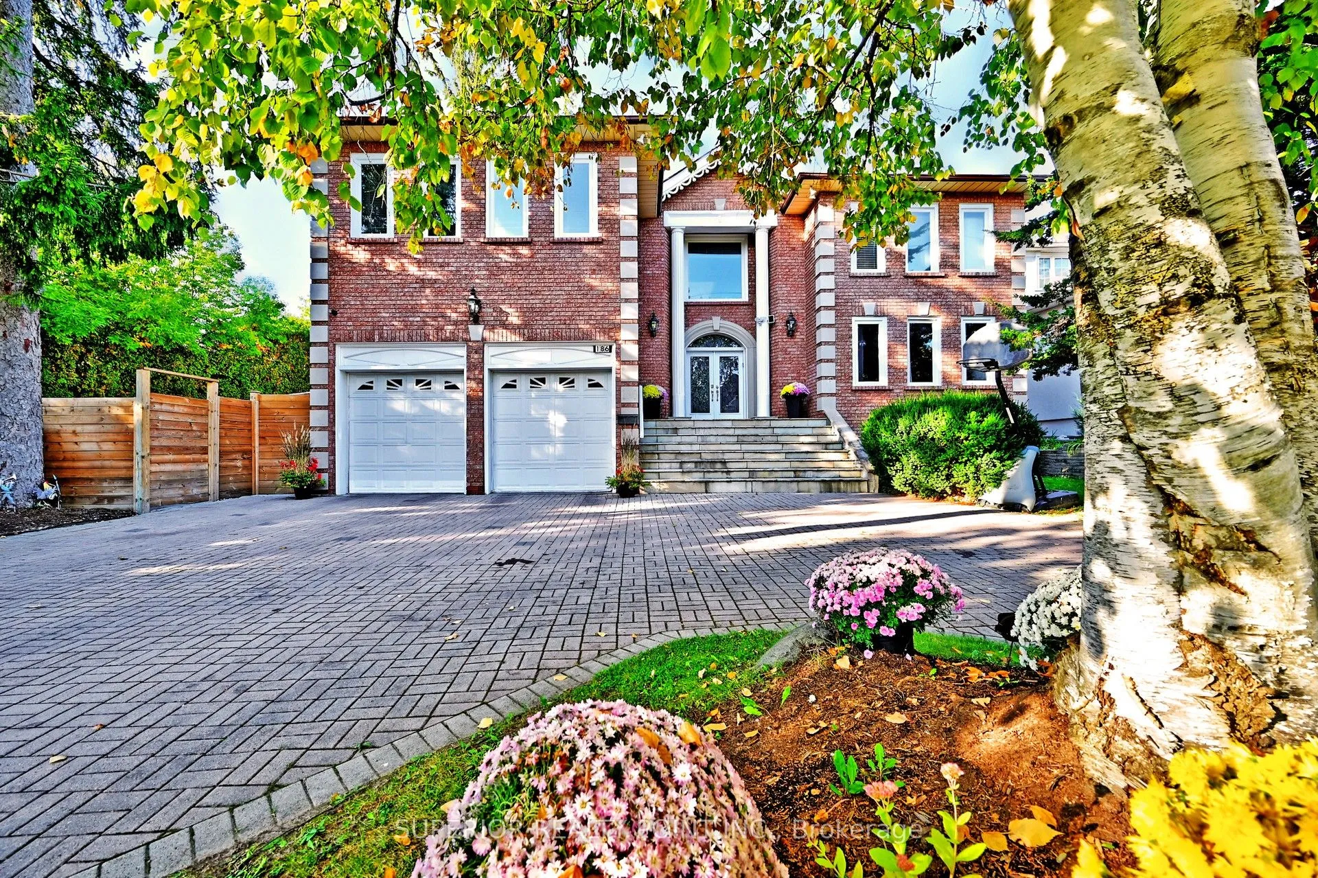 Detached Home For Sale | N13010322