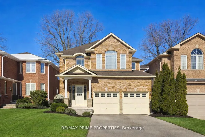 22  Waymount  Avenue, Richmond Hill, ON L4S 2G5
