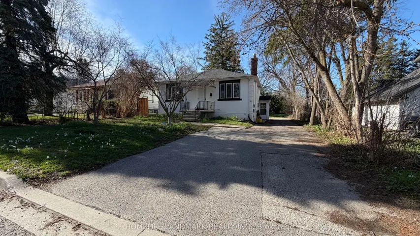 95  Roseview  Avenue, Richmond Hill, ON L4C 1C6