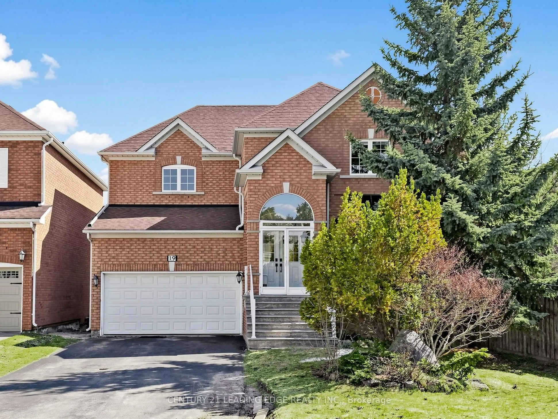 Detached Home For Sale | N13019232