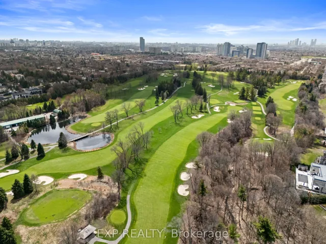 Backs onto golf course with stunning views